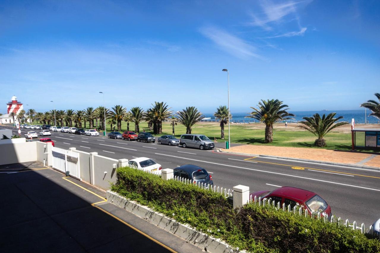Mouille Point Apartments Cape Town Exterior photo