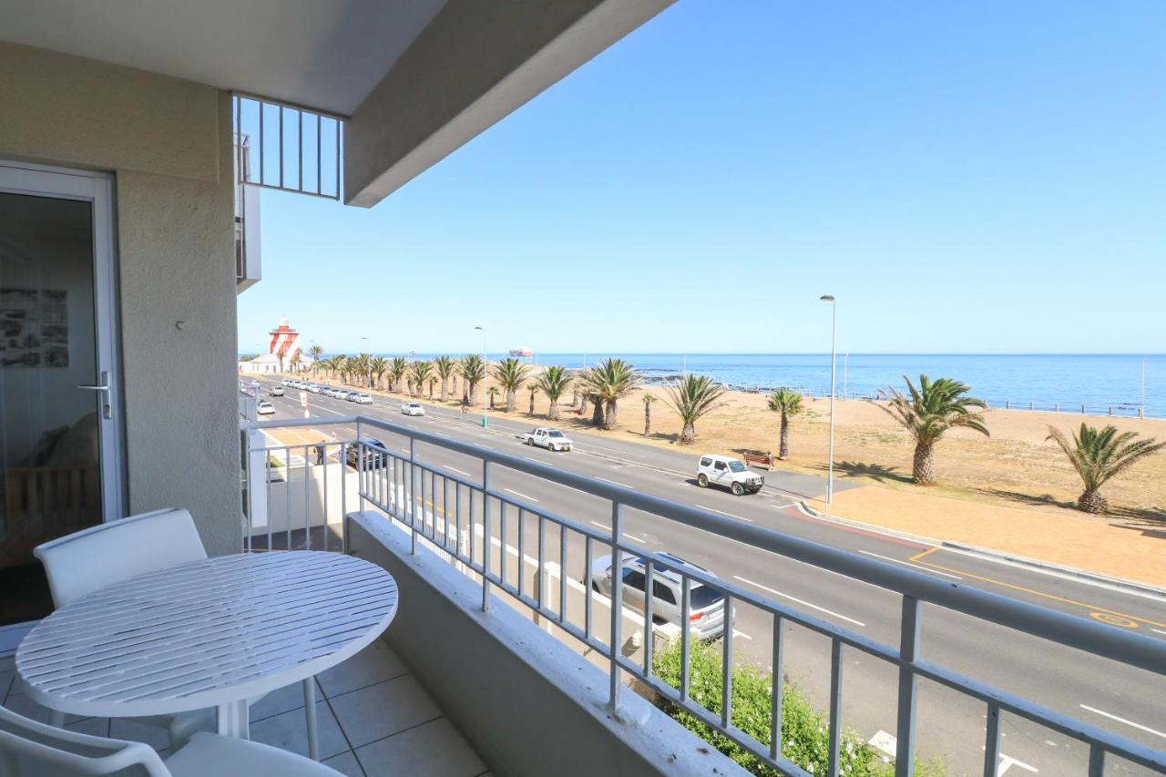 Mouille Point Apartments Cape Town Exterior photo