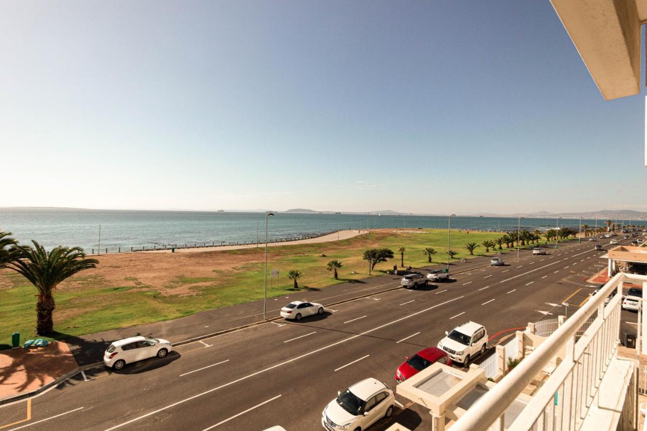Mouille Point Apartments Cape Town Exterior photo