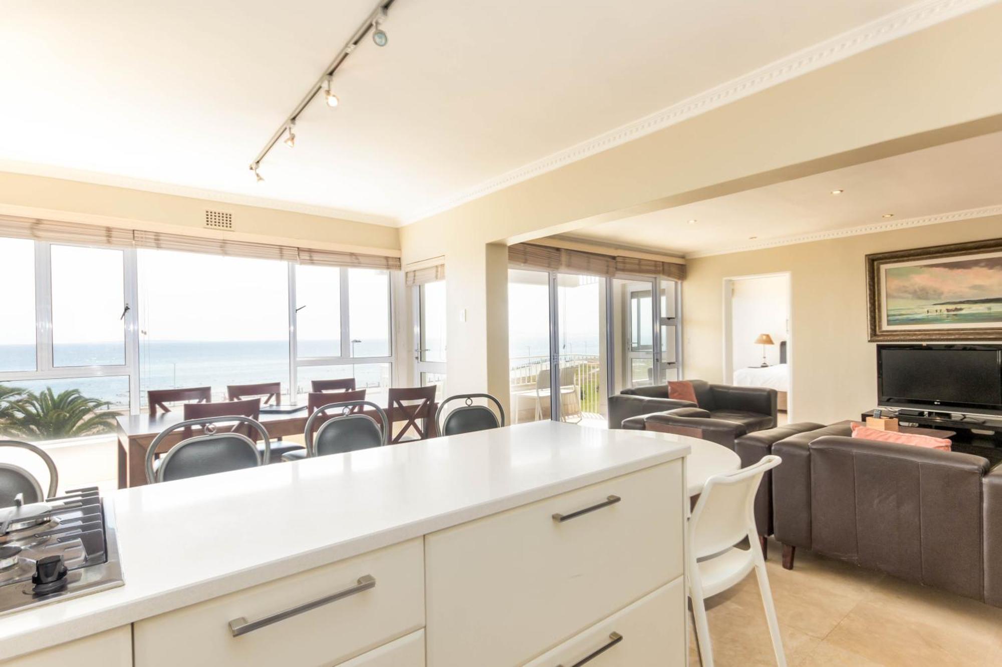 Mouille Point Apartments Cape Town Room photo
