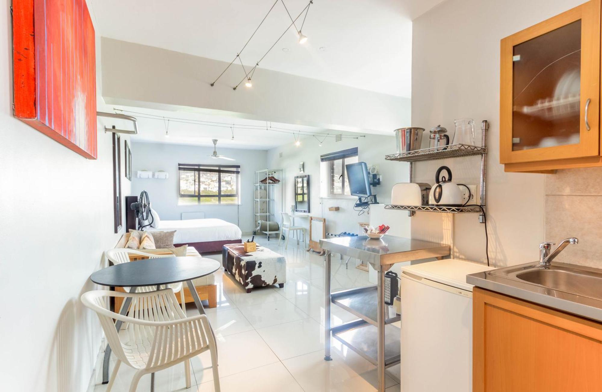 Mouille Point Apartments Cape Town Room photo