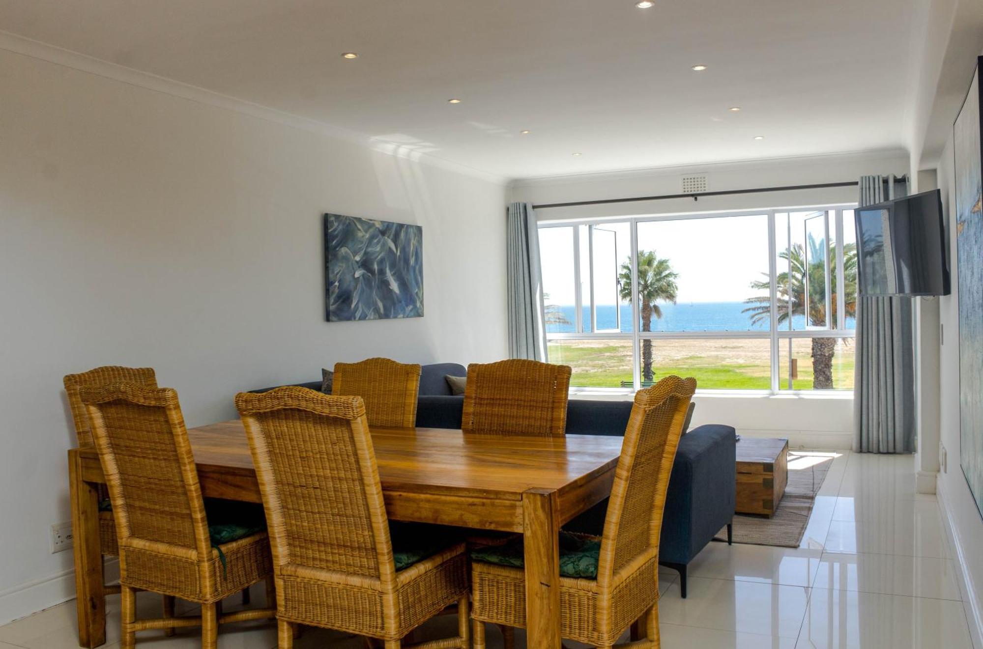 Mouille Point Apartments Cape Town Room photo
